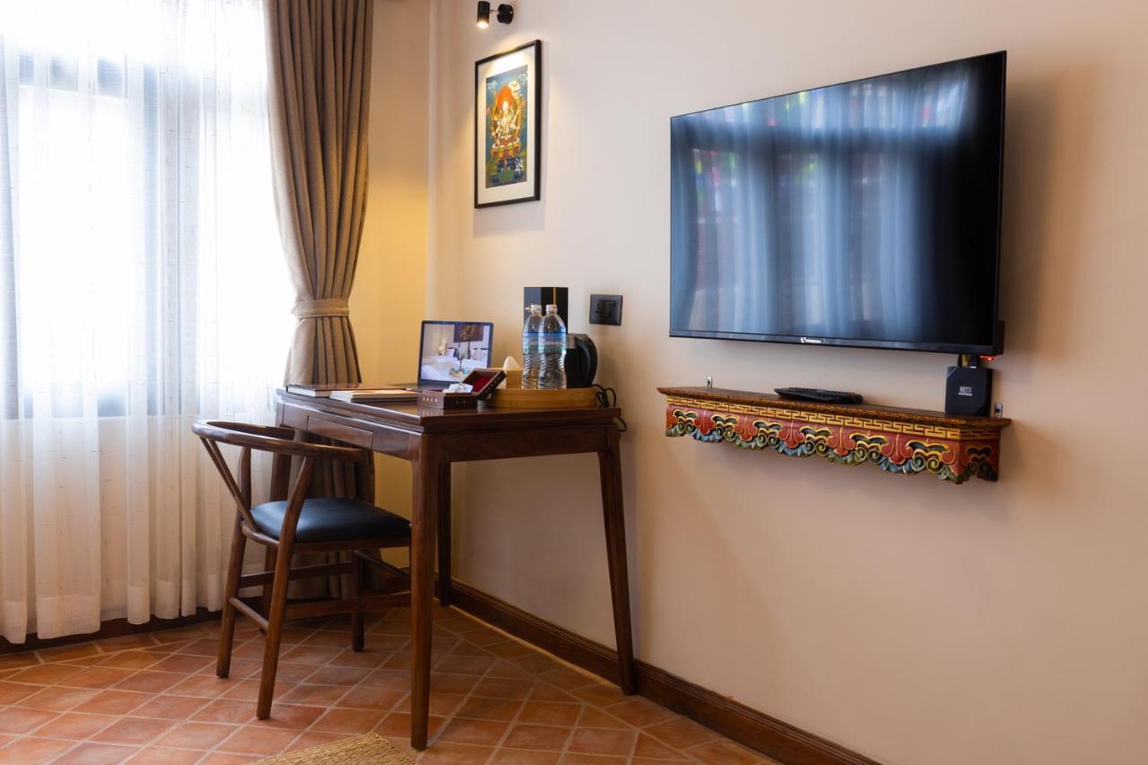 Swarga Heritage Hotel - A Traditional Stay กาฐมาณฑุ ภายนอก รูปภาพ
