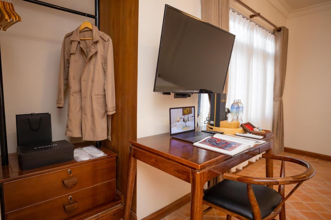 Swarga Heritage Hotel - A Traditional Stay กาฐมาณฑุ ภายนอก รูปภาพ
